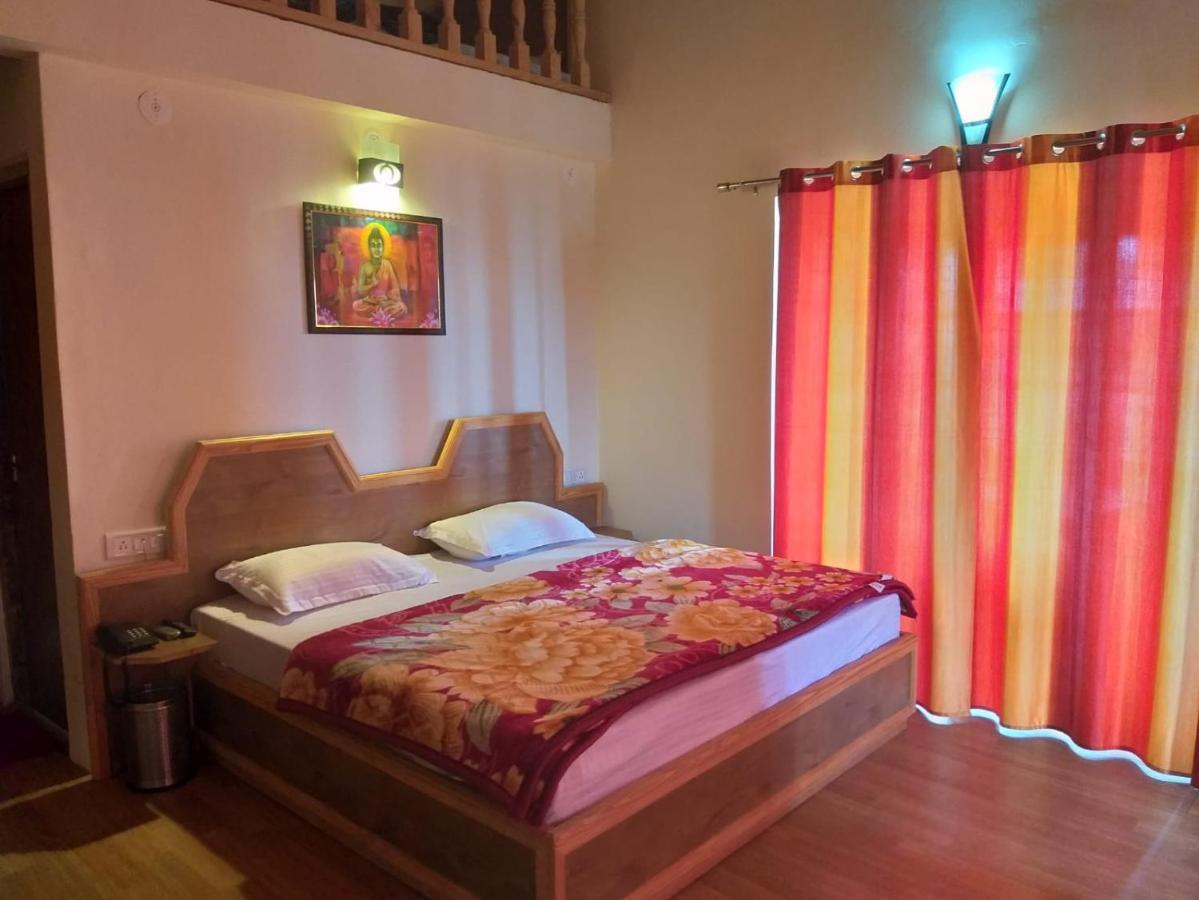 Elphinstone Inn Almora Zewnętrze zdjęcie