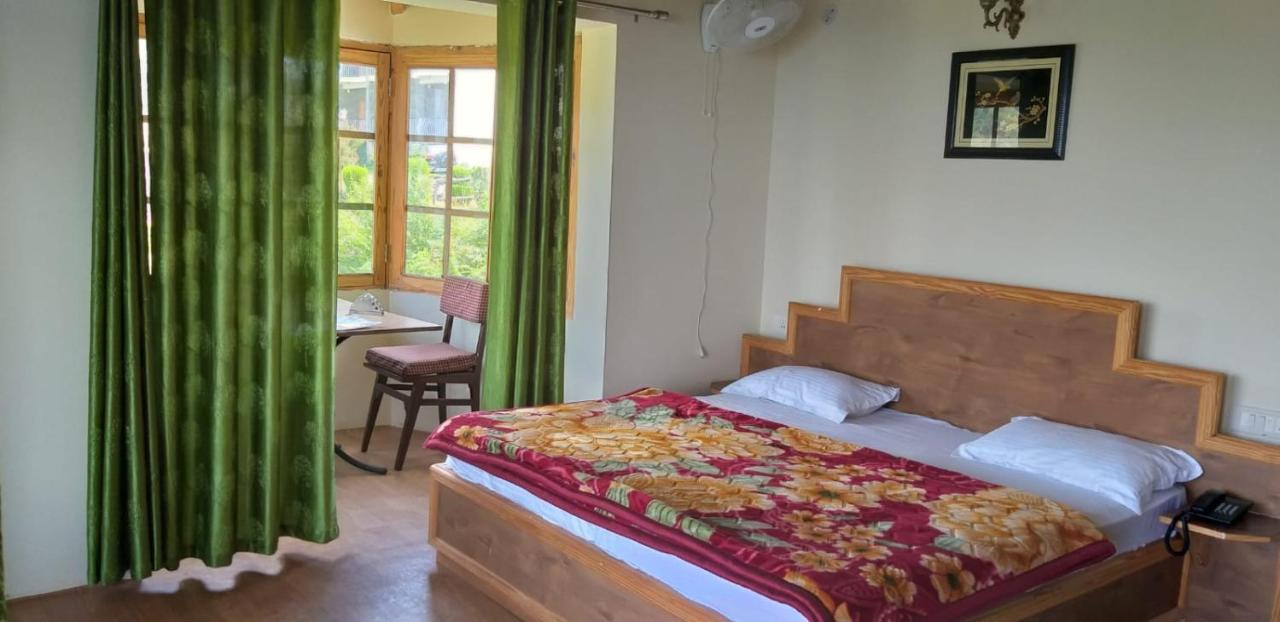 Elphinstone Inn Almora Zewnętrze zdjęcie