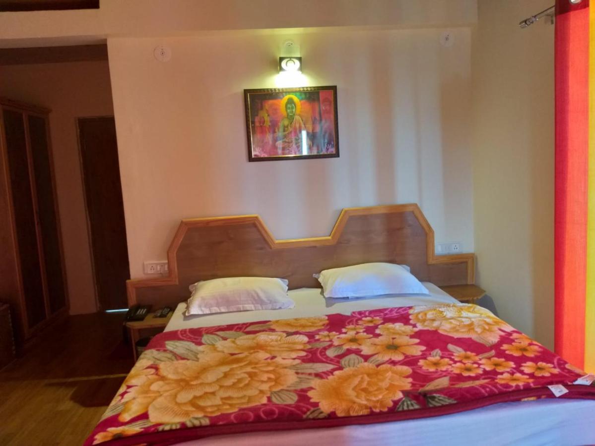 Elphinstone Inn Almora Zewnętrze zdjęcie
