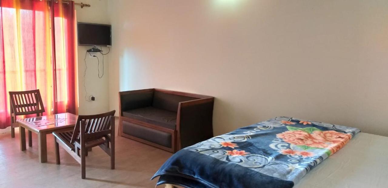 Elphinstone Inn Almora Zewnętrze zdjęcie