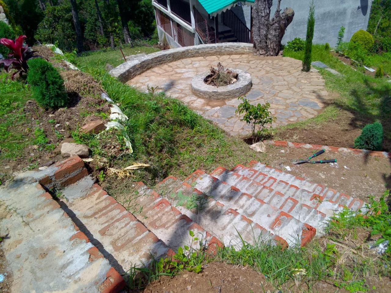 Elphinstone Inn Almora Zewnętrze zdjęcie