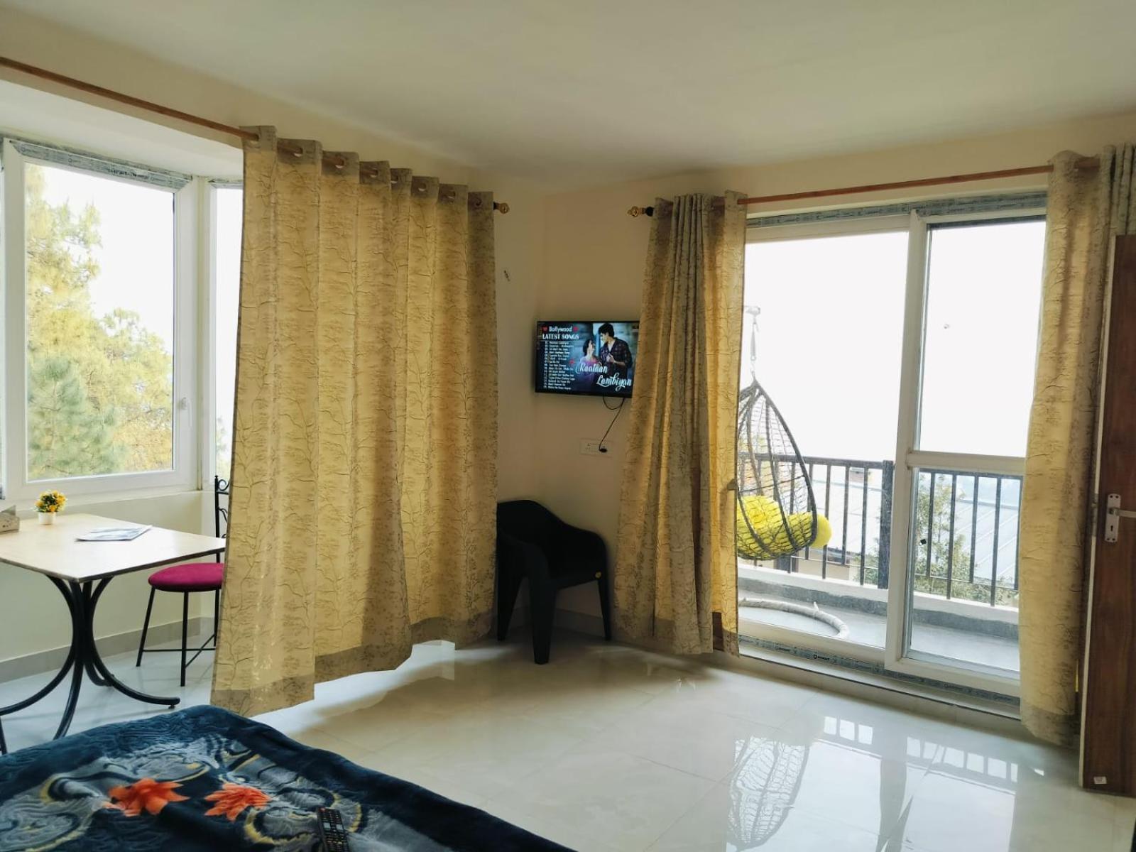Elphinstone Inn Almora Zewnętrze zdjęcie